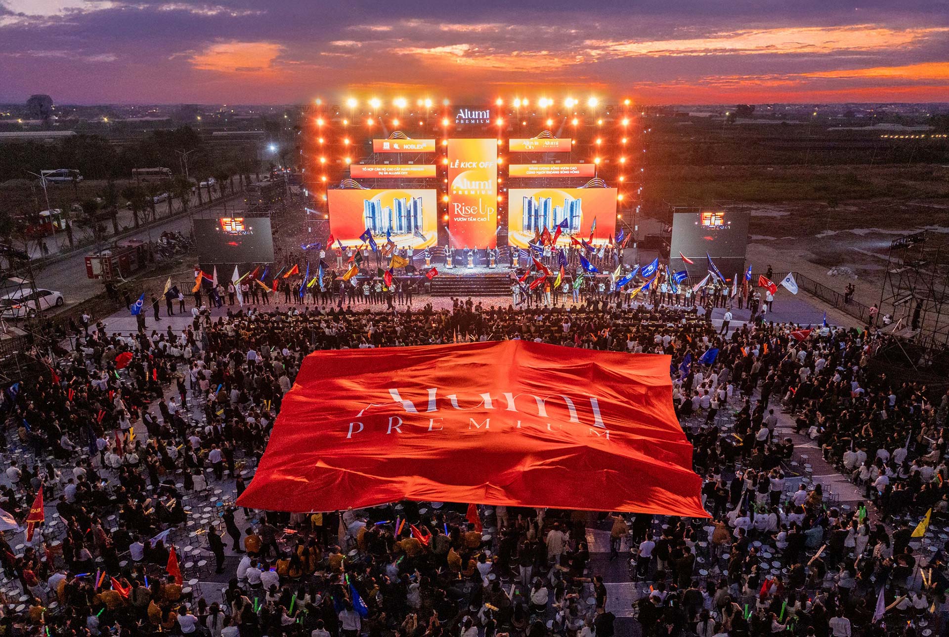 Sự hiện diện của các Đại lý phân phối chiến lược tại Lễ Kick-off Alumi Premium – Alluvia City là minh chứng cho niềm tin, quyết tâm và khát vọng bứt phá trên cùng một hành trình.